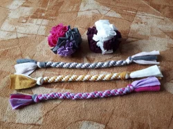 Čmuchací koberečky, dečky, koule a fleecové hračky